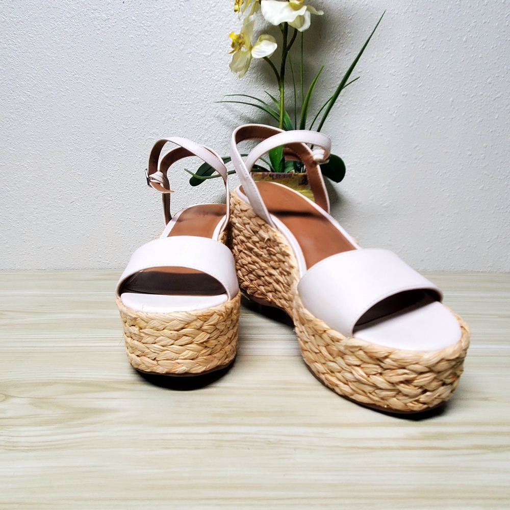 Universal Thread Cream Wedge Platform Sandals with Ankle Straps